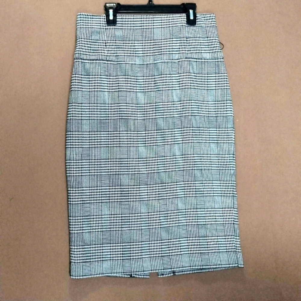 Black White Glen Plaid High Waisted Pencil Skirt Back Vent Midi Length